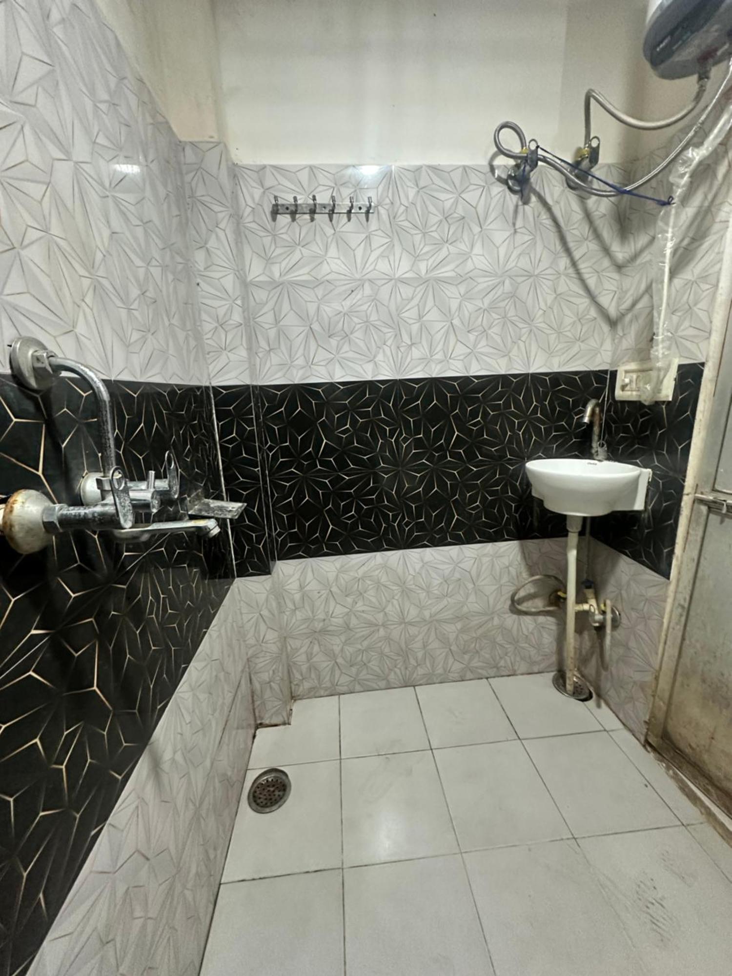 Khatu Shyam Guest House Ayodhya Luaran gambar